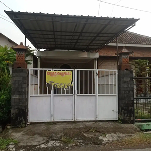 *‼️JUAL CEPAT ‼️RUMAH PINGGIR JALAN DI MOJOSARI MOJOKERTO*