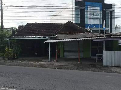 Jual Tanah + Bangunan mangku jl Jogja-Solo (kalasan) TANPA PERANTARA