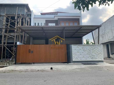 Rumah 2 Lantai Dekat Akademi Teknik Piri Yogyakarta