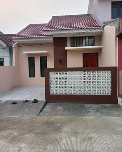 Rumah Baru SHM di Bekasi Timur Regency , Bekasi b0404