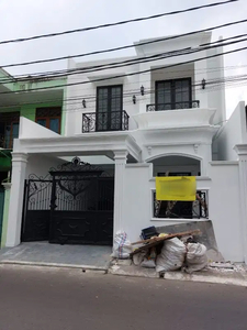 Rumah Dijual Siap Huni Di Permata Hijau Area