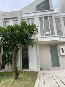 Rumah Disewakan Grand Pakuwon Surabaya Barat