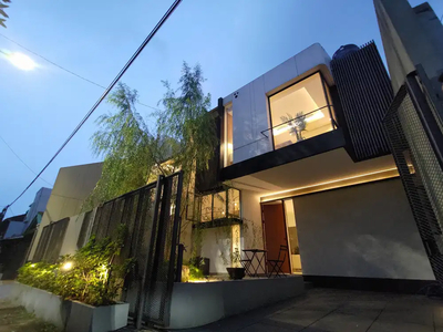 Rumah Ekslusif Design Modern Full Furnished di Bandung Timur