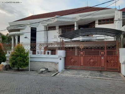 Rumah HOOK VILLA KALIJUDAN INDAH Row Jalan 3 Mobil