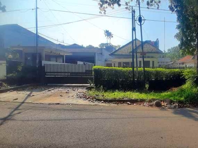 Rumah Kolonial Belanda Bersih Terawat Di Jl Suryakencana Dago Bandung