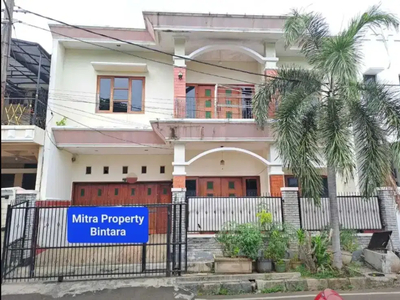 RUMAH MEGAH DI BILLYMOON PONDOK KELAPA