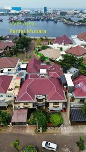 Rumah Mewah Area V I P Di Pantai Mutiara Jakarta Utara