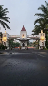 Rumah Mewah di Istana Dieng, Luas 180 m² Dekat Kampus UB & Unmer