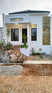 Rumah mewah harga murah Banyumanik Semarang