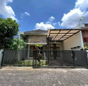 RUMAH MINIMALIS DALAM PERUMAHAN AREA UMBULHARJO KODYA