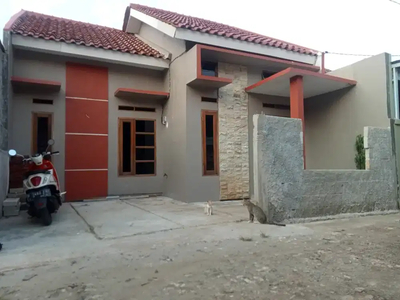 Rumah minimalis siap huni full granit