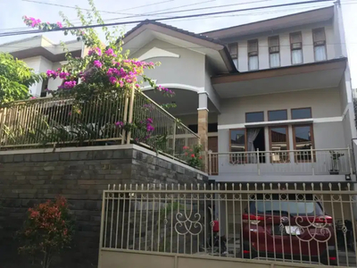 Rumah murah Lux terawat di komplek pondok hijau Setiabudi Bandung