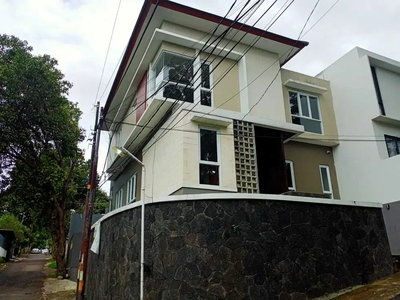 Rumah New Ok Sayap Tubagus Ismail dekat Cigadung Dago RS Borromeus ITB