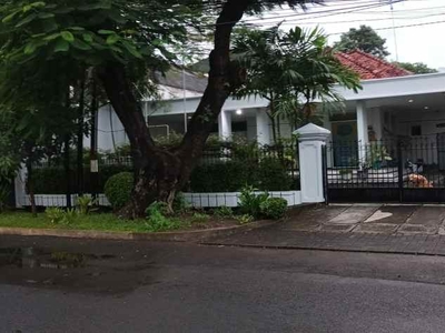 Rumah Peninggalan Belanda Bagus Di Dr Soetomo Surabaya