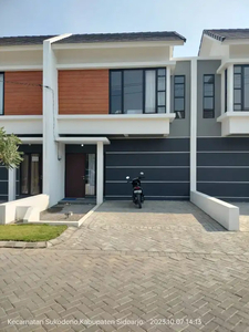 Rumah premium, 2 Lantai, Siap Huni, Masangan-Sidoarjo