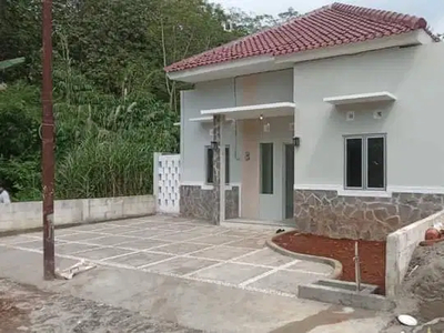 Rumah siap huni mijen Semarang Barat