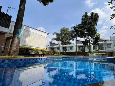 Rumah villa eksklusif di dago kota bandung dgn fasilitas swimmingpool