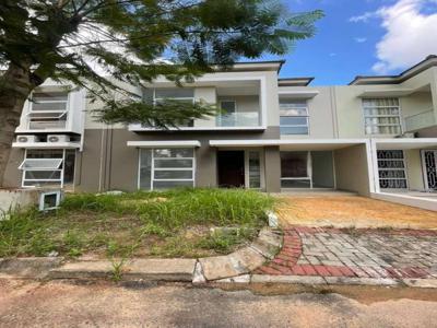 DIJUAL CEPAT RUMAH ROYAL GRANDE 2 LT BATAM CENTRE