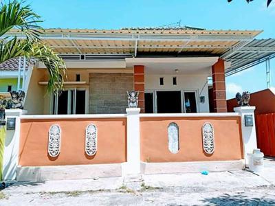 Dijual Rumah cantik minimalis di Perum Puri Brawijaya Banyuwangi kota