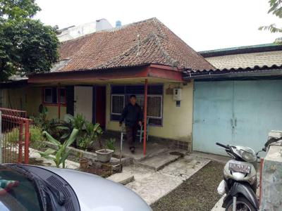 Dijual Rumah Hanya Hitung Tanah di Jl. Ciateul - Bandung