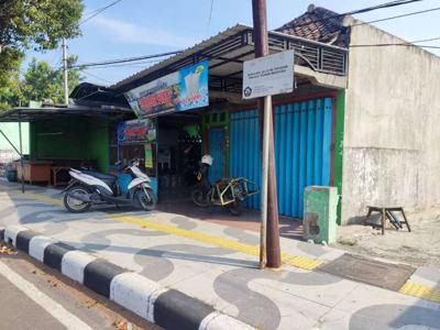 Dijual Rumah Strategis kota Mojokerto Nol Jalan Raya