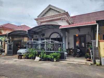Dijual Rumah Terawat Siap Huni di Jl. Serdam, Komp. Villa Kelapa Gadi