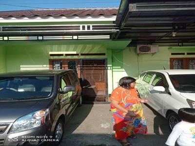 Disewakan rumah sebelah tol DESARI sawangan depok tahunan/6 bulan