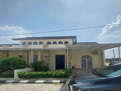 Dijual Rumah Luas Harga Nego di The Andalus Residence Bisa KPR J-15732