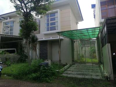 Rumah di dalam perum elit Yogyakarta jalan kapten haryadi Green hills