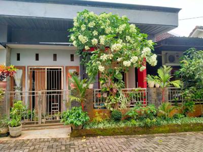Rumah dijual dekat Pasar Mijen Semarang
