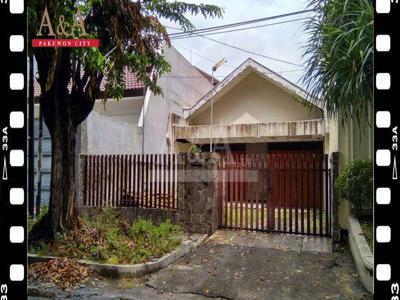 Rumah Hitung Tanah Pusat Kota Surabaya