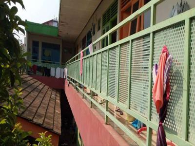 Rumah Kost Cipedak di Jalan Timbul Dekat Politeknik APP Jakarta