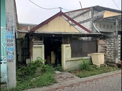 Tanah ada Bangunan rusak Sememi jaya Utara Surabaya barat SHM Uk 6X17m