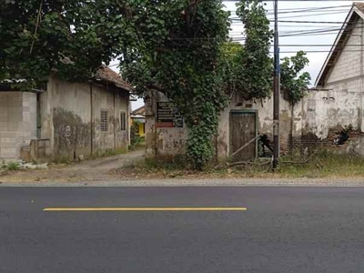 Dijual Rumah Hitung Tanah Di Nol Jalan Raya Provinsi Minggiran Kediri