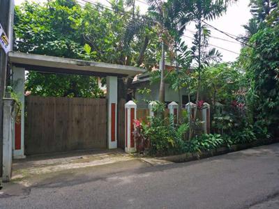 Dijual Rumah di Jl. Rindang, Cipedak, Jakarta Selatan