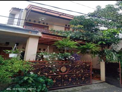 Rumah 2 Lantai Siap Huni Lokasi Area Pondok Cabe Tangerang Selatan
