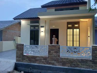 Rumah baru tengah kota Pekanbaru, jl kartama dekat bandara