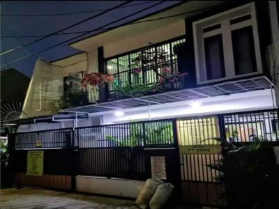 Dijual Rumah Mewah di Rawamangun Jakarta Timur