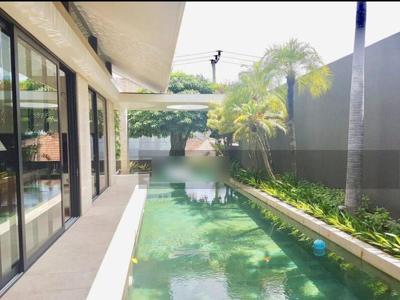 Modern Villa Seminyak Batu Belig Bali