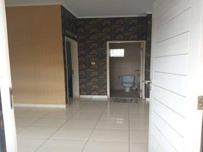 Rumah Bagus 2 Lantai Di Gede Bage Bandung R1532