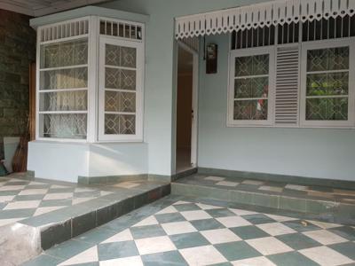 Rumah Disewakan Dekat Kampus STAN di Puyuh Barat Bintaro Jaya Sektor 5