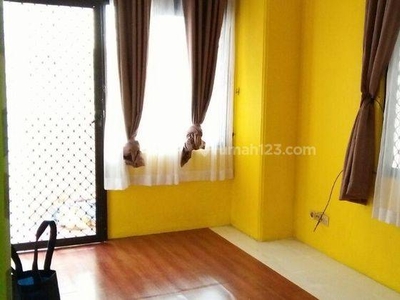 Apartemen Metro Sunter - Jakarta Utara Lantai 3 dengan View Taman & Full Furnished