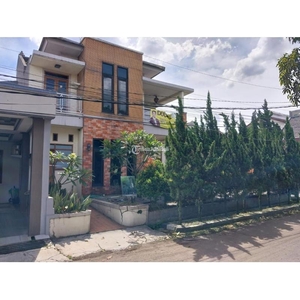 Dijual Rumah Sultan Hook 2 Lantai di Cijaura Buahbatu Hanya 2,25M Tipe 200/215 4KT 4KM - Bandung Kota