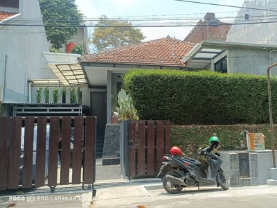 Rumah Bagus di Awiligar Jalan Lebar Lokasi Depan