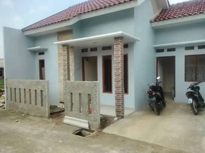 RUMAH CLUSTER DEKAT JALAN RAYA SAWANGAN PERMAI DEPOK