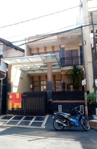 Rumah nyaman 2,5 lantai SIAP huni di Sarijadi kota Bandung