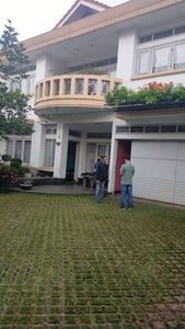 Rumah siap huni di Jl. Samsudin