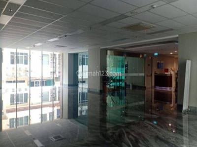 Gedung Kantor 7 Lantai di Kebayoran Baru