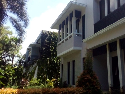Disewa Luxury house at Kemang