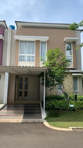 Dijual Hot Price. Rumah hook di cluster Thomson, Gading Serpong